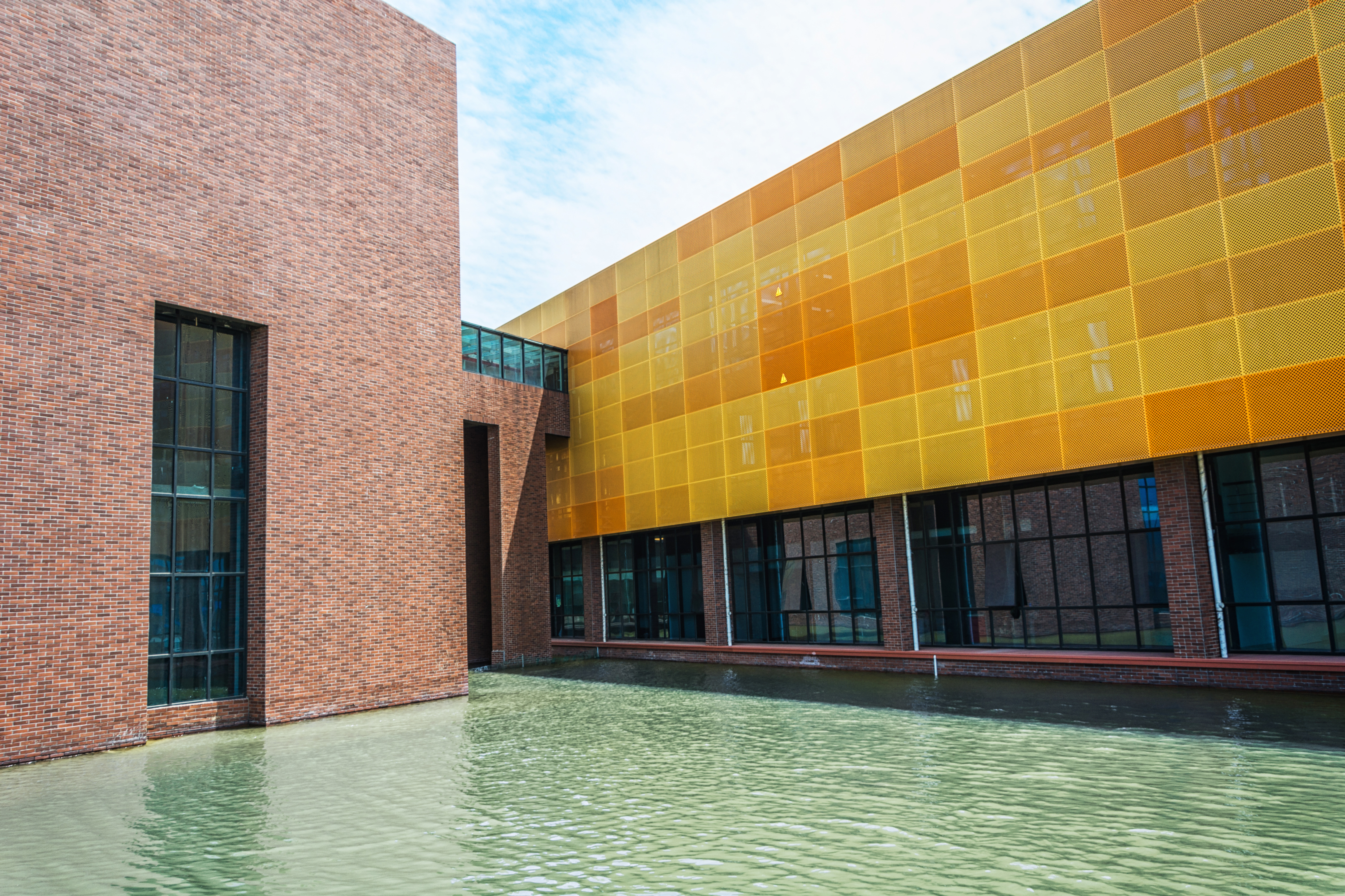 Contemporary Office Complex